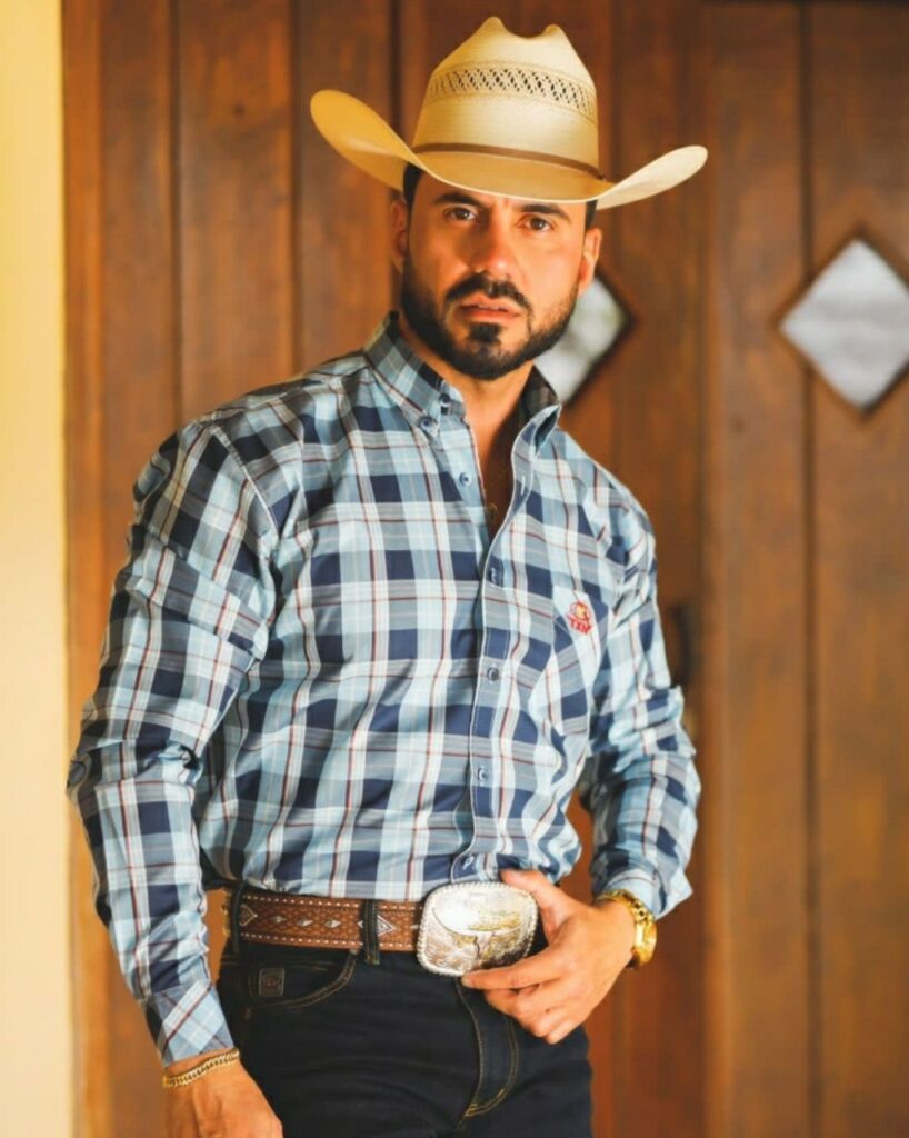 Camisa Country Masculina Xadrez TXN da Traiados Country em estilo country