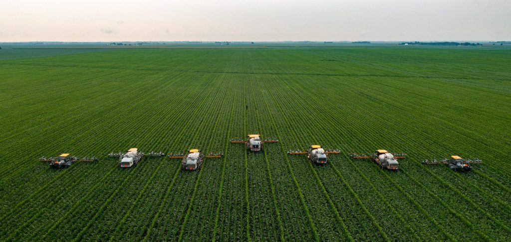 Fazendas e Agropecuária no coração do campo