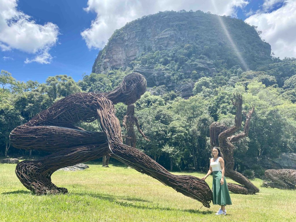 Turismo em Fazendas no Brasil com ambiente rural e atividades típicas do campo.