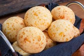 Pão de queijo rápido no liquidificador