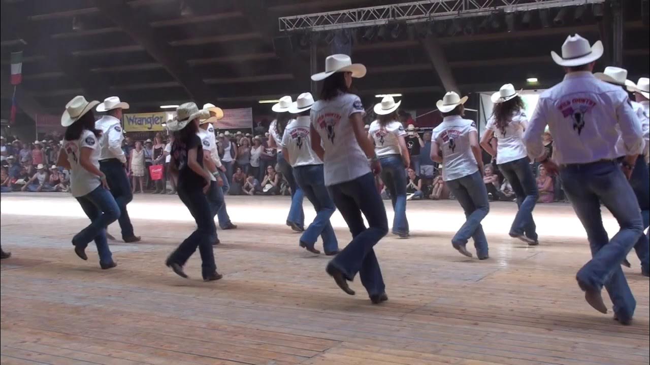 ONE HUNDRED line dance - Wild Country - Voghera 2017