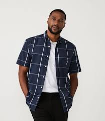 Camisa Comfort em Algodão com Estampa Xadrez e Manga Curta Azul - Lojas Renner