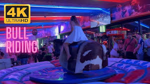 Bull Riding Benidorm: Aventura Country na Espanha