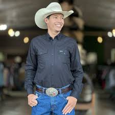 TRAJE CERTO COUNTRY | ⭐ As melhores Marcas de roupas country 🇧🇷 IMPORTADOS E NACIONAL 🇺🇸 🚚 Entrega rápida e segura 🛍️ Compra fácil em até 12x no cartão Moda... | Instagram