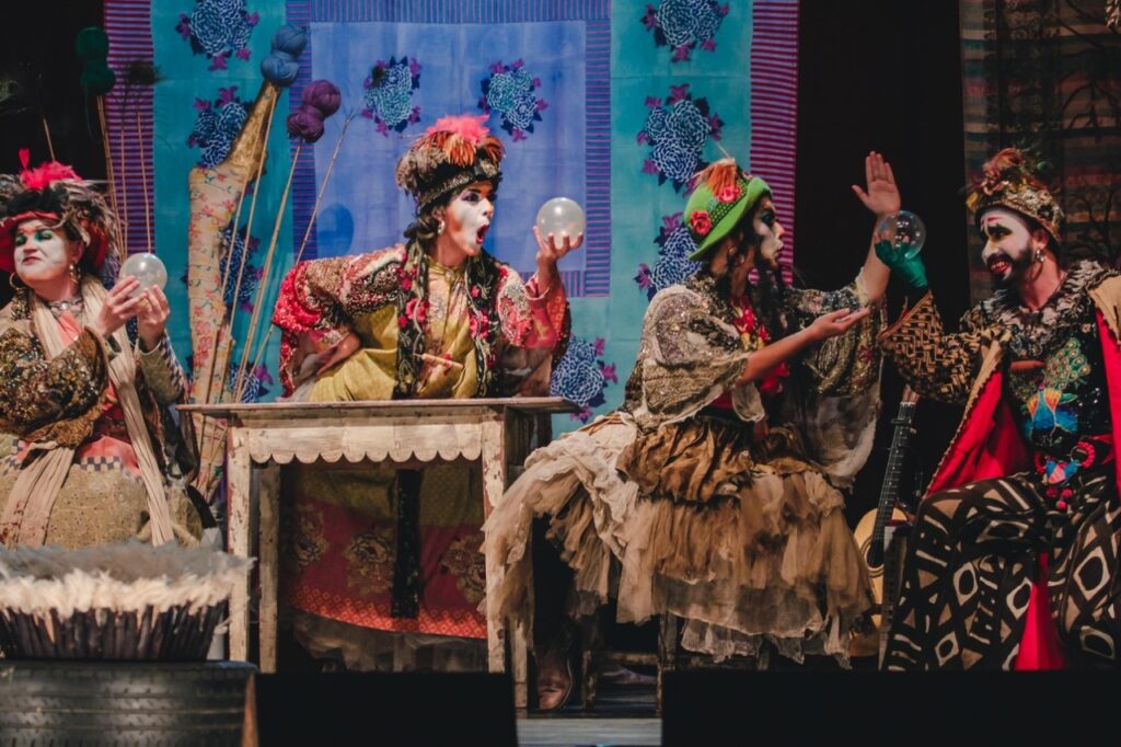 Cultura do Interior Paulista com destaque nas tradições e raízes country.