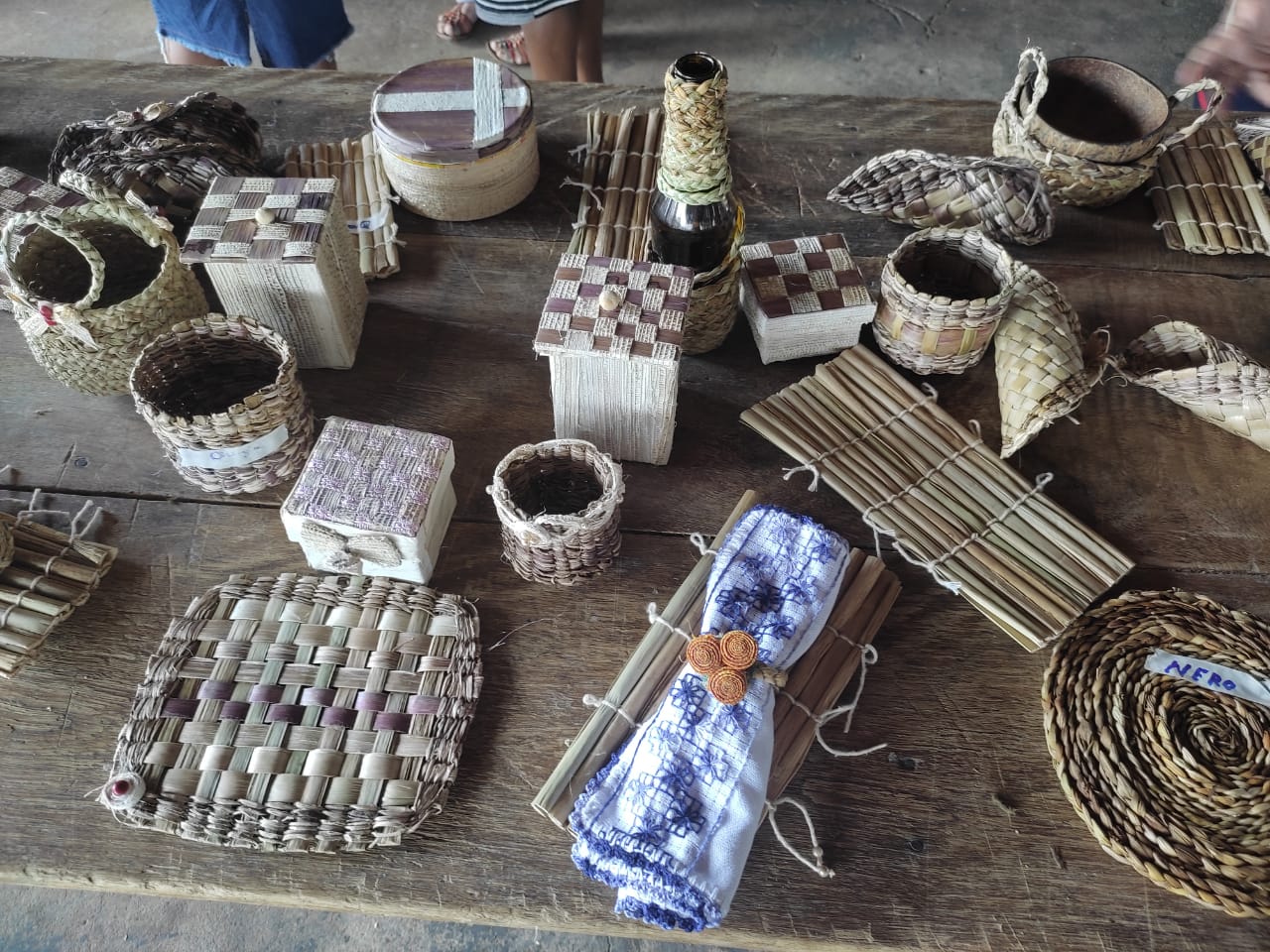 Artesanato rural com fibras naturais - Taboa e bananeira