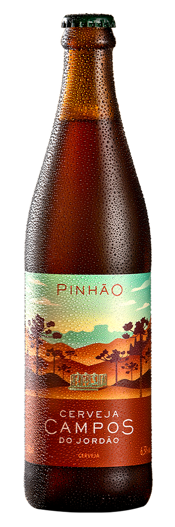 Cerveja artesanal em um ambiente country, com vista para o campo em Campos do Jordão