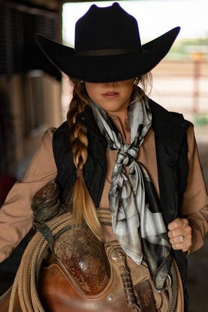 Look Country Feminino com roupas elegantes e autênticas
