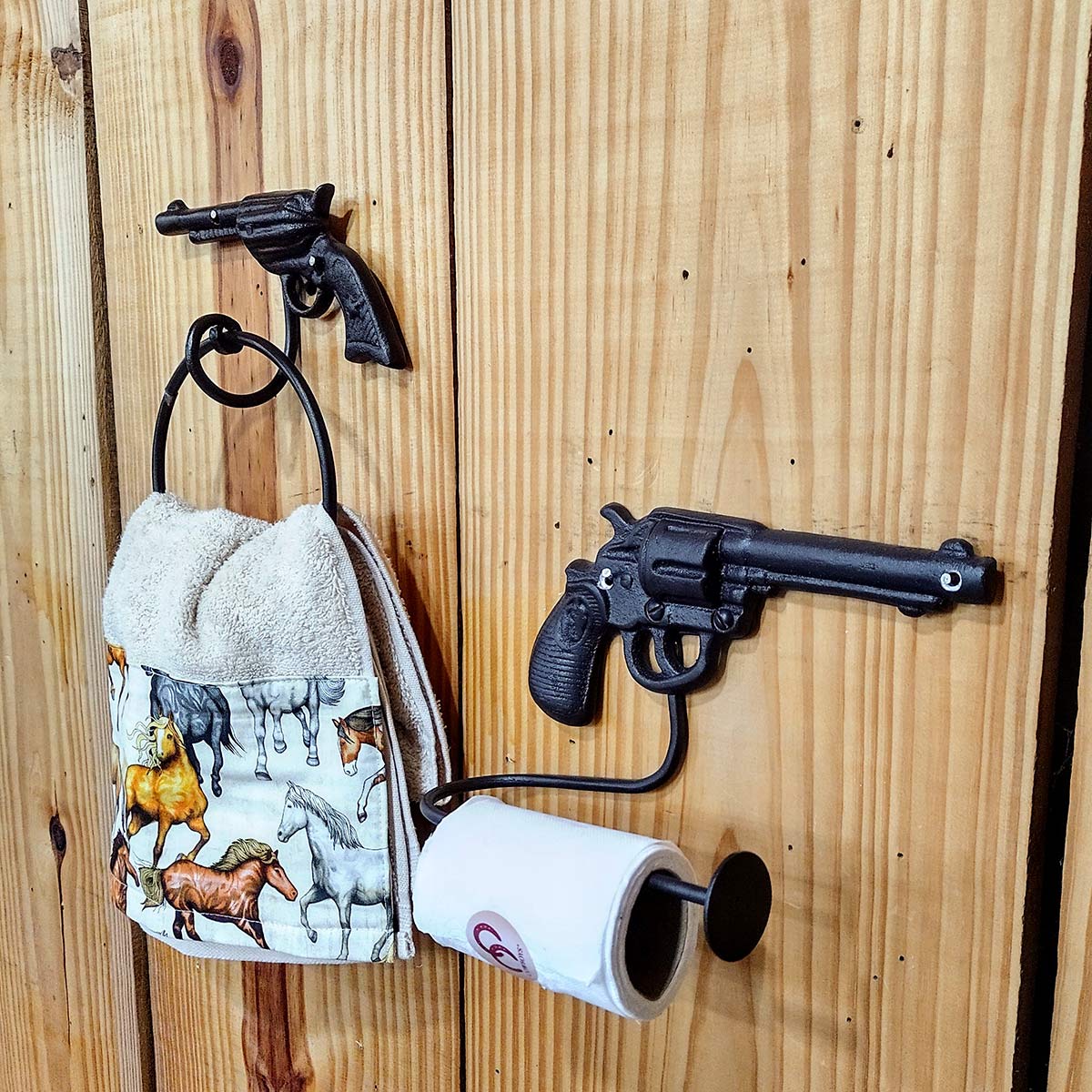 Kit de 2 Acessórios Country para banheiro e lavabo inspirados no Velho Oeste