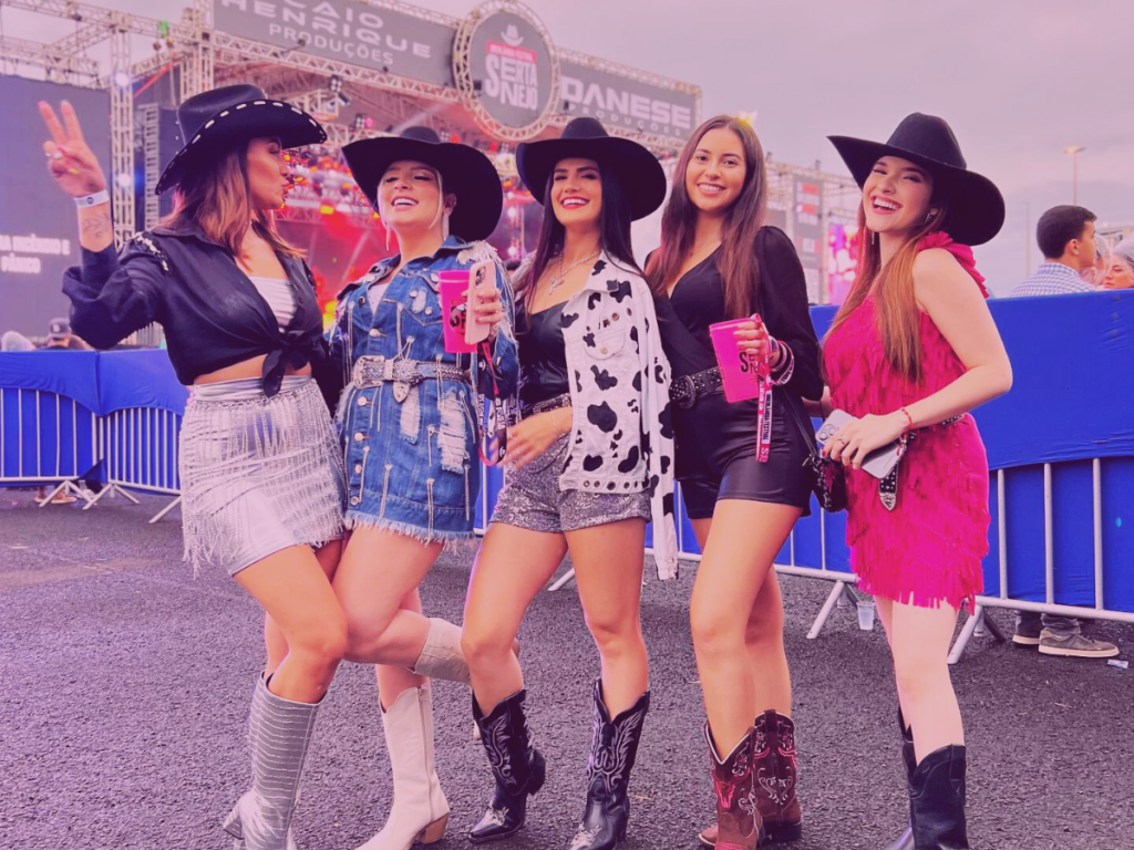 Looks de rodeio com roupas típicas e estilos marcantes para 2024