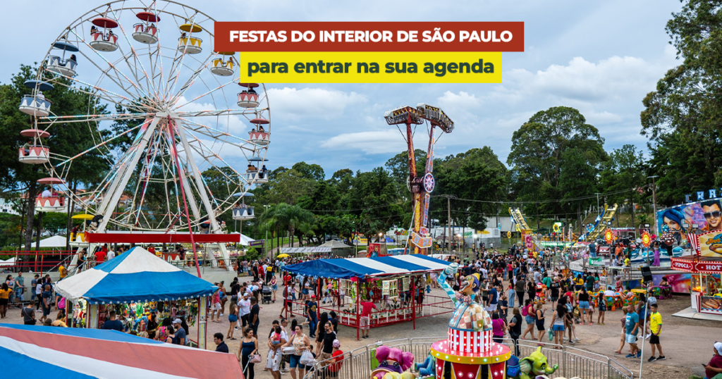 Festa típica do interior de São Paulo com decoração country e pessoas em trajes tradicionais.