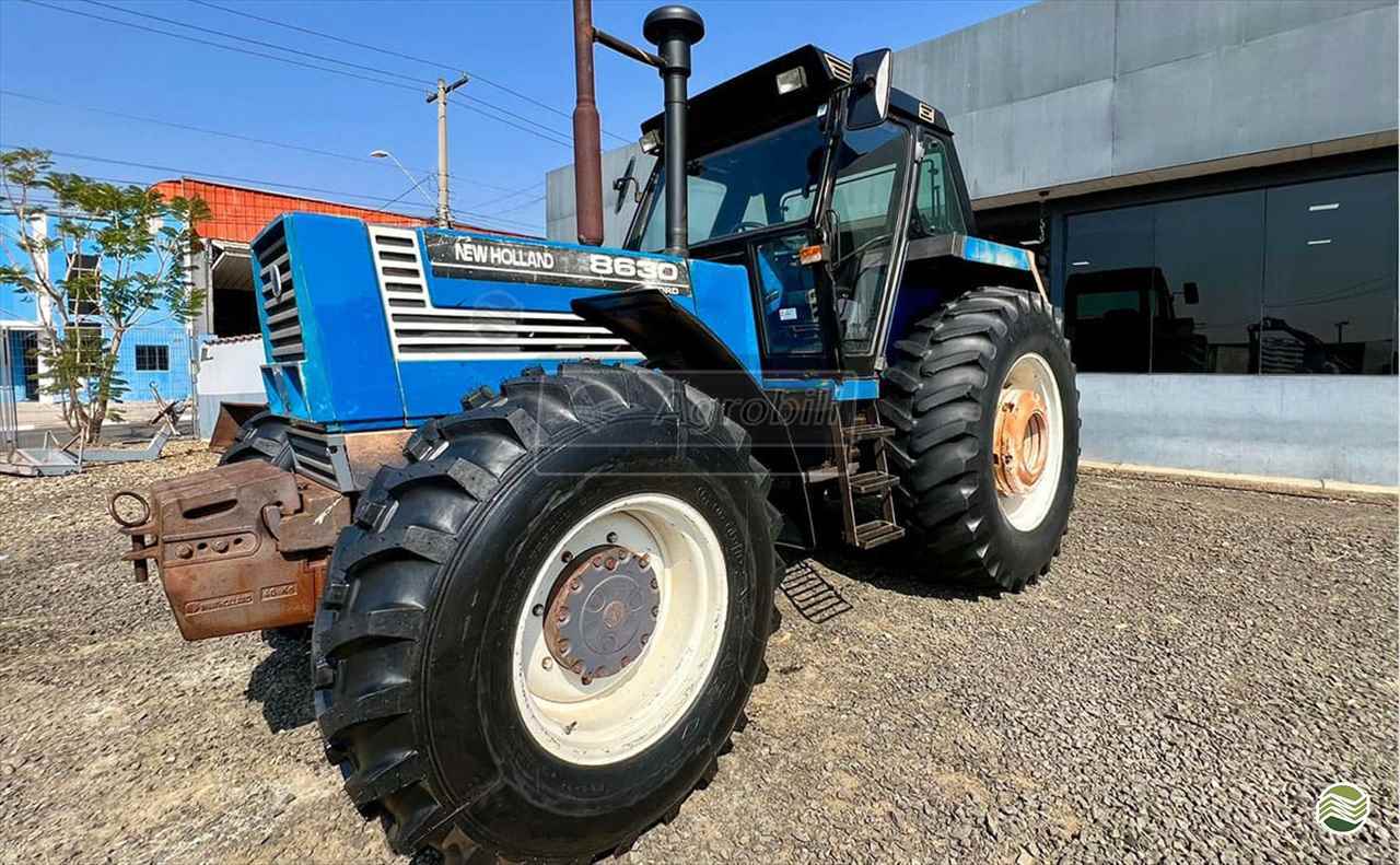 Trator agrícola seminovo em Saltinho, São Paulo, à venda