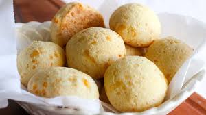 PÃO DE QUEIJO MINEIRO COM POLVILHO AZEDO IGUAL DE PADARIA