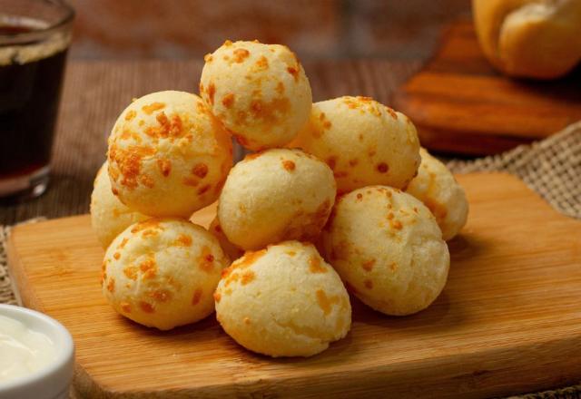 Pão de queijo mineiro