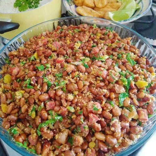Receita de Feijão Tropeiro Mineiro