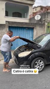 Catira e Carros: Uma Comédia Quente no Canto da Cama