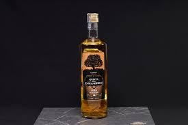 Cachaça Artesanal Mineira Quinta das Castanheiras Ouro Balsamo 670ml - O QUEIJÓLATRA - Trem Bom de Minas