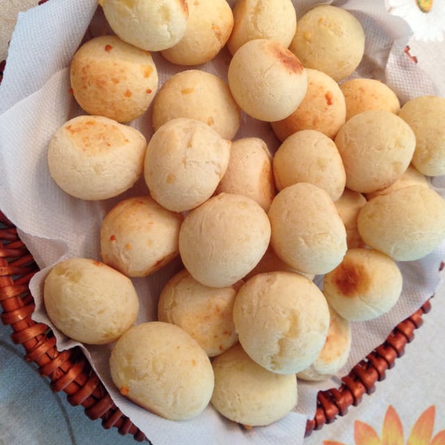 Pão de queijo com polvilho azedo