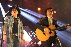 Sertanejo: o que é, origem, características - Brasil Escola